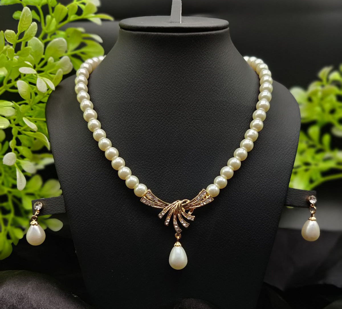 Imported Timeless Pearl Necklace Set with Radiant Pendant &amp; Earrings | Girls &amp; Women Fashion